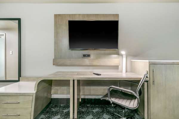  - Clarion Inn Murfreesboro - I-24, Exit 78B