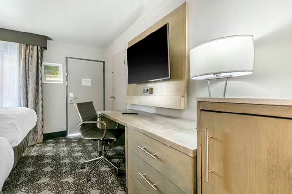  - Clarion Inn Murfreesboro - I-24, Exit 78B