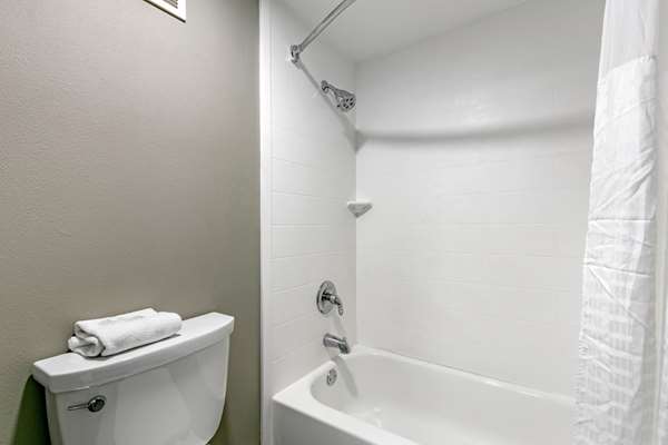  - Clarion Inn Murfreesboro - I-24, Exit 78B