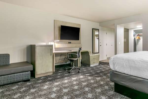  - Clarion Inn Murfreesboro - I-24, Exit 78B