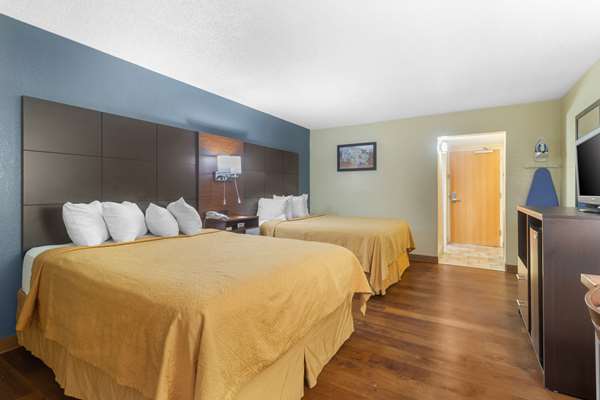  - Econo Lodge Inn & Suites Gatlinburg