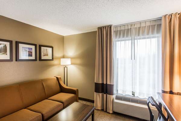 Suite - Comfort Inn Cookeville - I-40, Exit 287