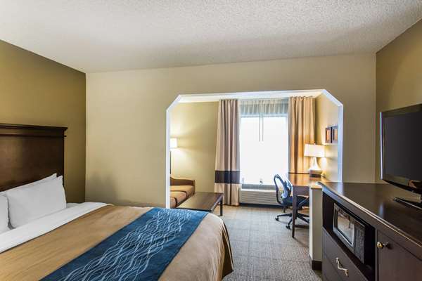Suite - Comfort Inn Cookeville - I-40, Exit 287