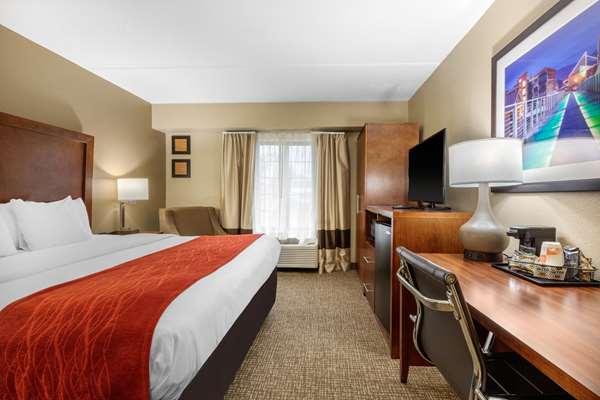  - Comfort Inn & Suites Chattanooga - I-75, Exit 5