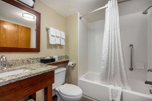  - Comfort Inn & Suites Chattanooga - I-75, Exit 5