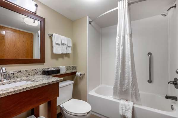  - Comfort Inn & Suites Chattanooga - I-75, Exit 5