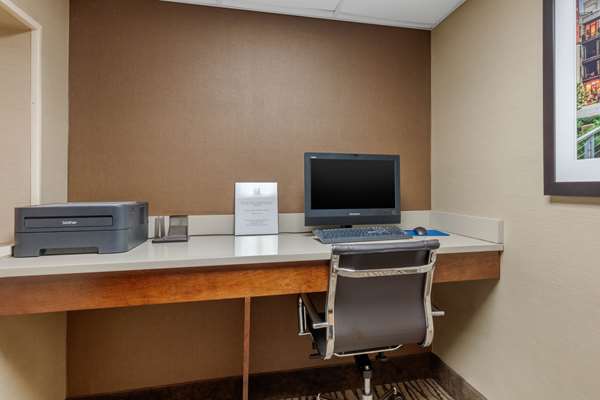 Conference Area - Comfort Inn & Suites Chattanooga - I-75, Exit 5