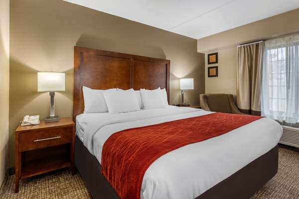  - Comfort Inn & Suites Chattanooga - I-75, Exit 5
