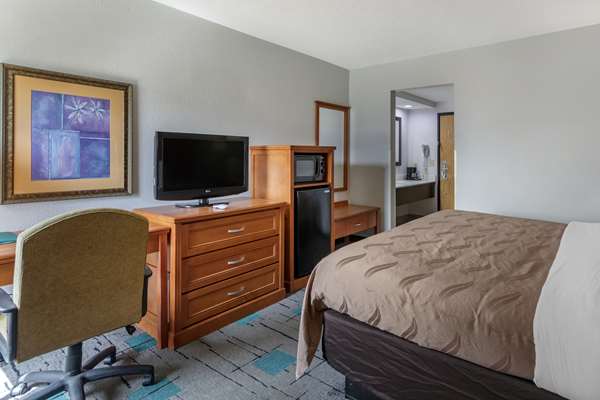  - Quality Inn & Suites Chattanooga - I-24, Exit 174