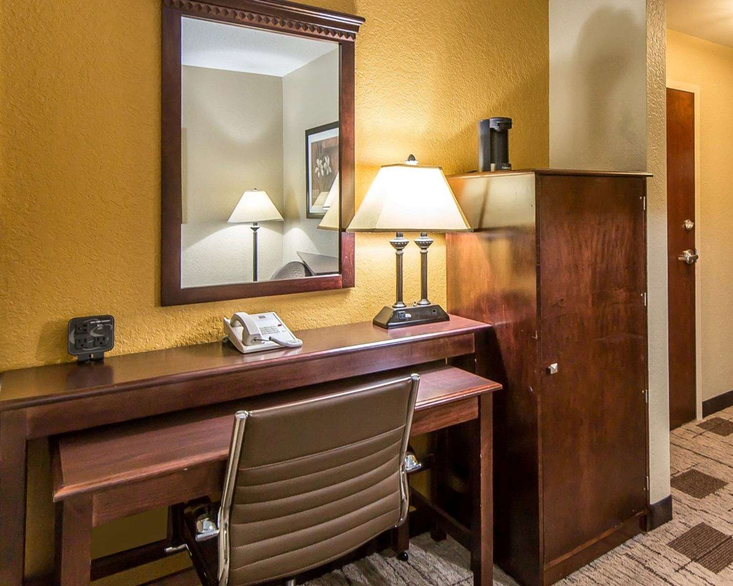 Comfort Suites Kodak Tn See Discounts