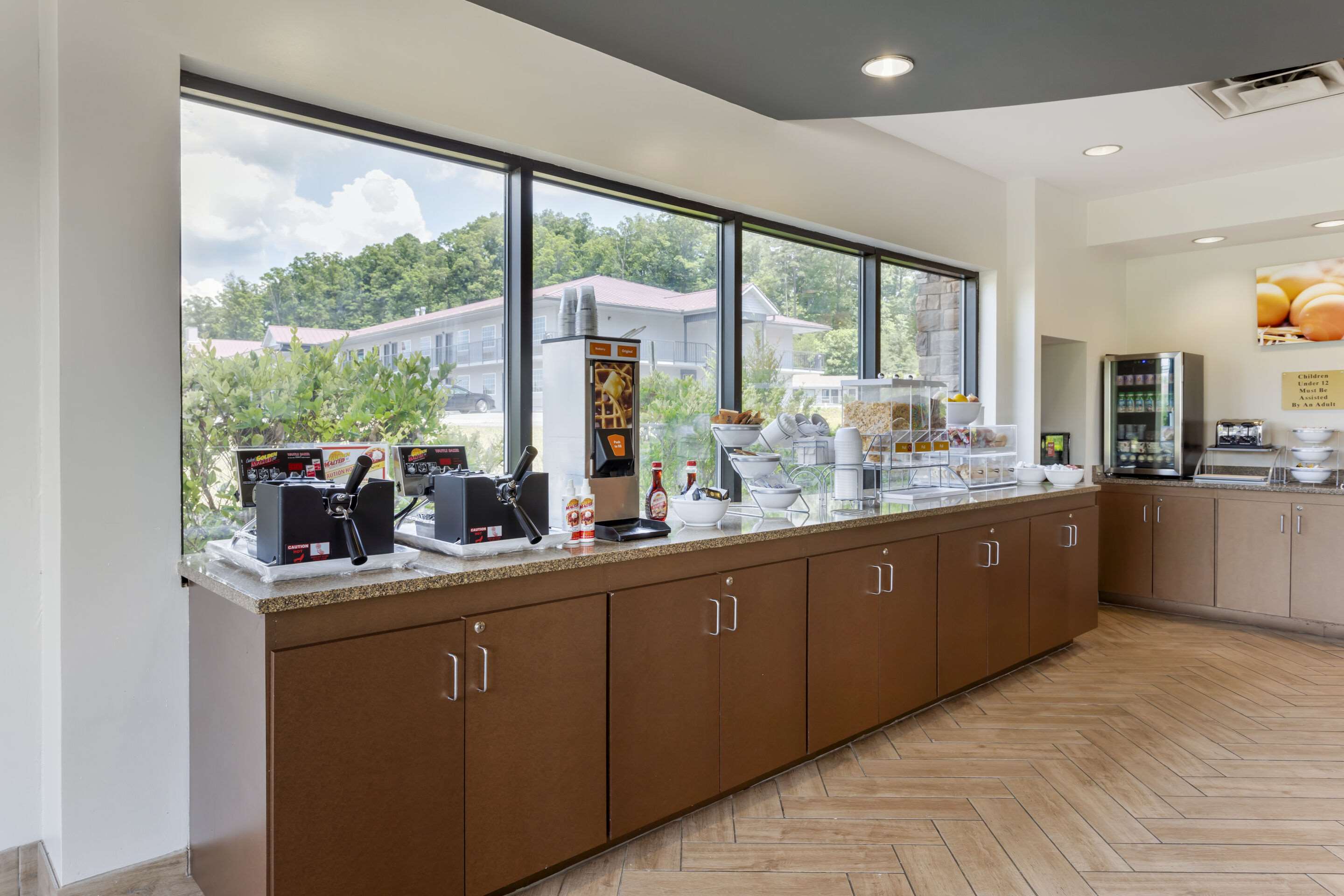 Breakfast bar