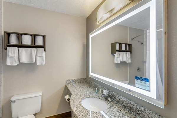 - Quality Inn Cookeville - I-40, Exit 287