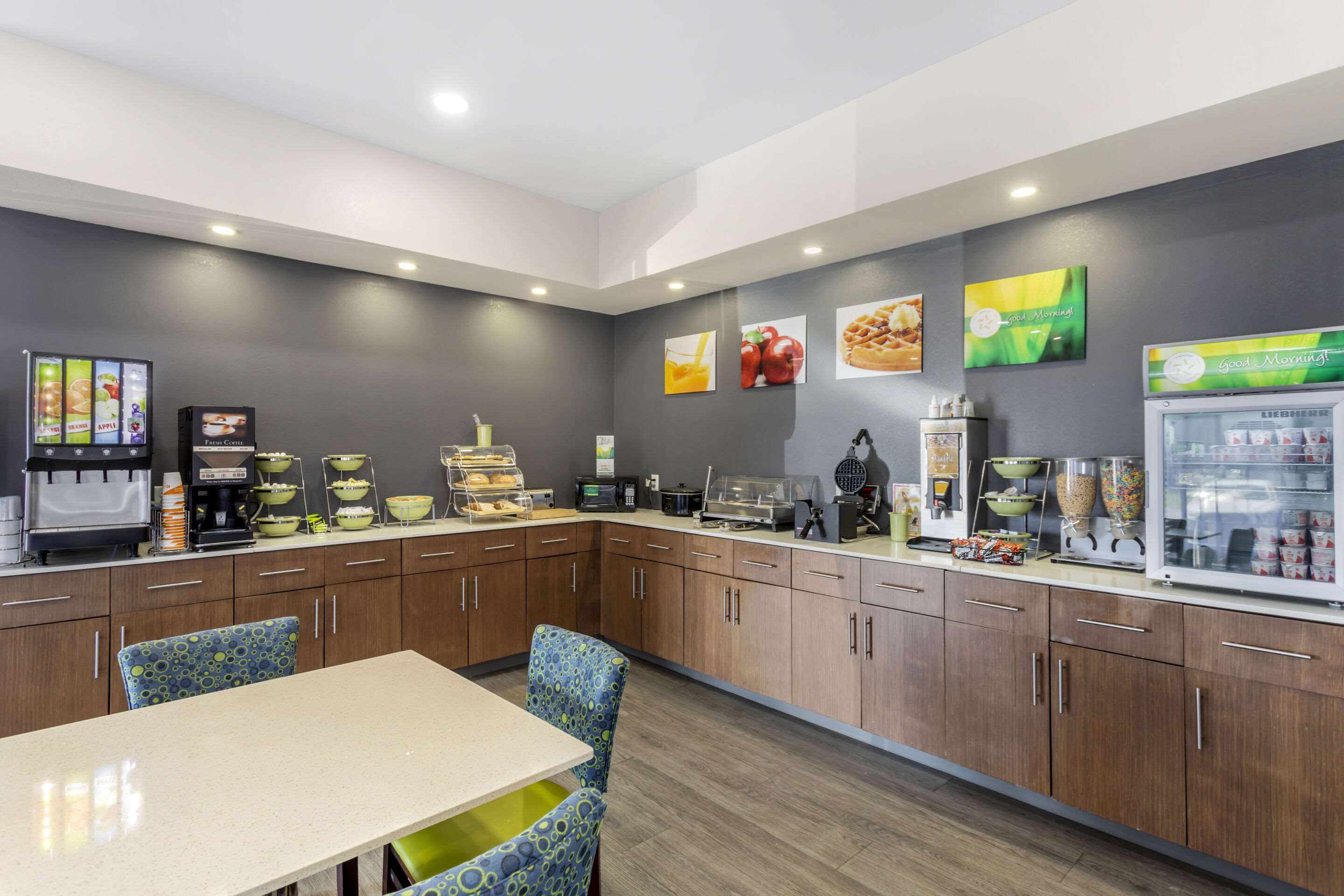 Spacious breakfast area