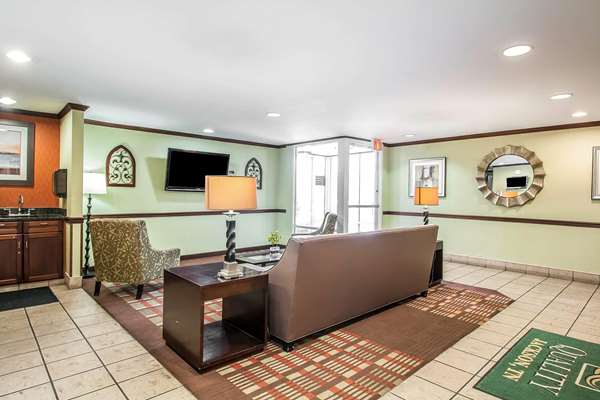  - Quality Inn Jackson - I-40, Exit 80