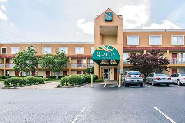 Exterior view - Quality Inn Jackson - I-40, Exit 80
