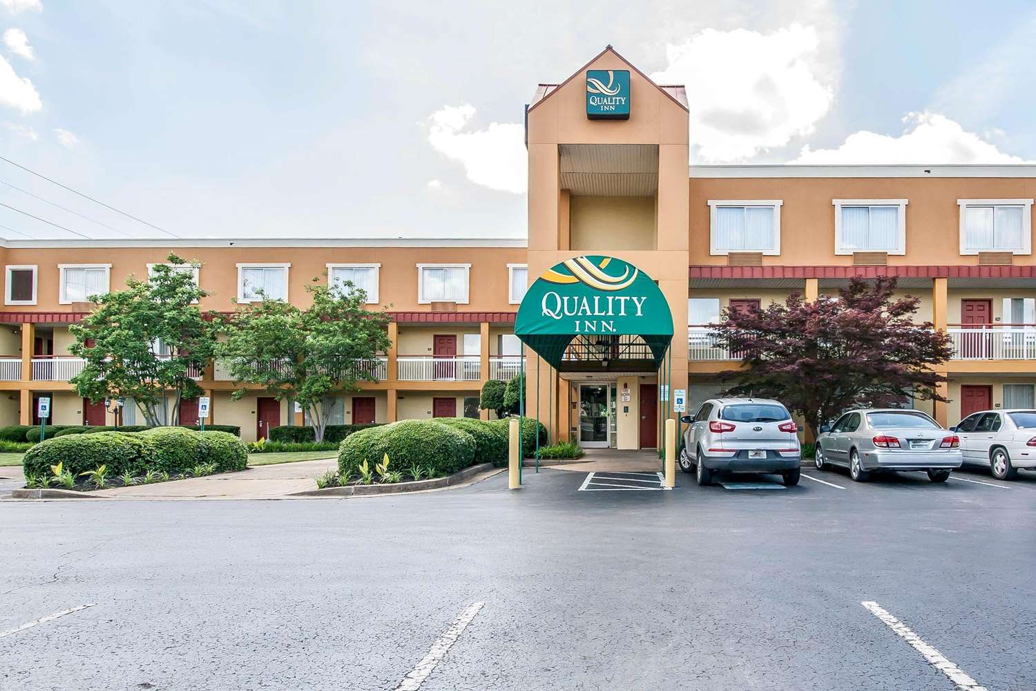 Quality Inn Jackson I40, Exit 80, TN See Discounts