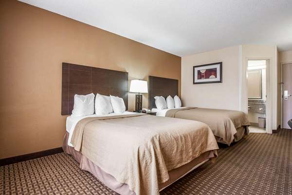  - Quality Inn Jackson - I-40, Exit 80