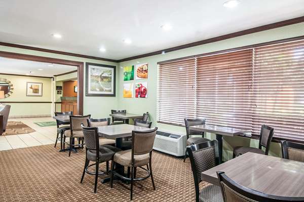 Amenities - Quality Inn Jackson - I-40, Exit 80