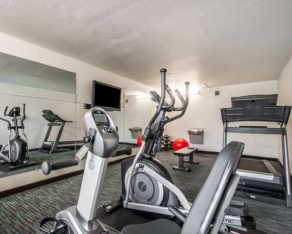 Fitness/ Exercise Room - Econo Lodge Inn & Suites Jackson - I-40, Exit 80