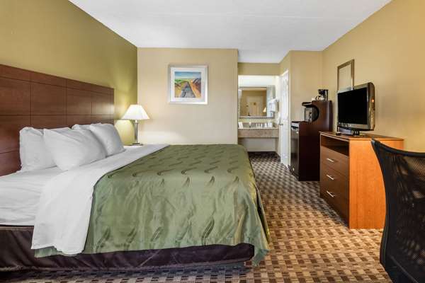  - Quality Inn Lebanon - I-40, Exit 238