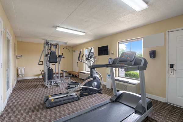 Fitness/ Exercise Room - Quality Inn Lebanon - I-40, Exit 238