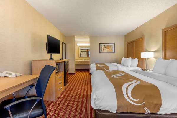  - Quality Inn Wilma Rudolph Blvd Clarksville - I-24, Exit 4