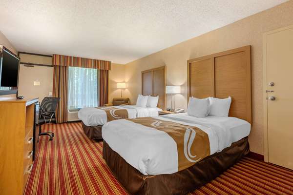  - Quality Inn Wilma Rudolph Blvd Clarksville - I-24, Exit 4