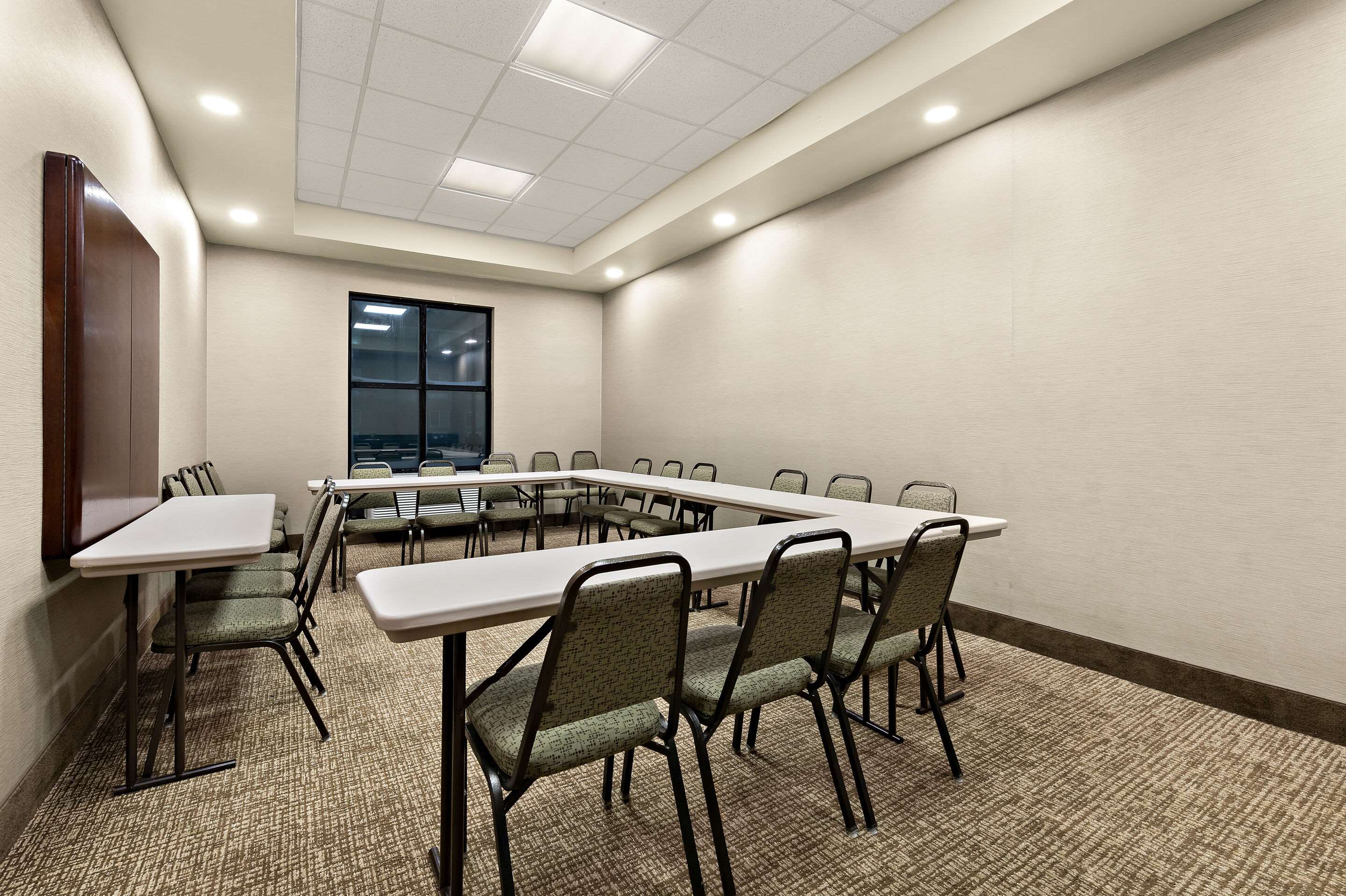 Meeting room | Comfort Suites Nashville