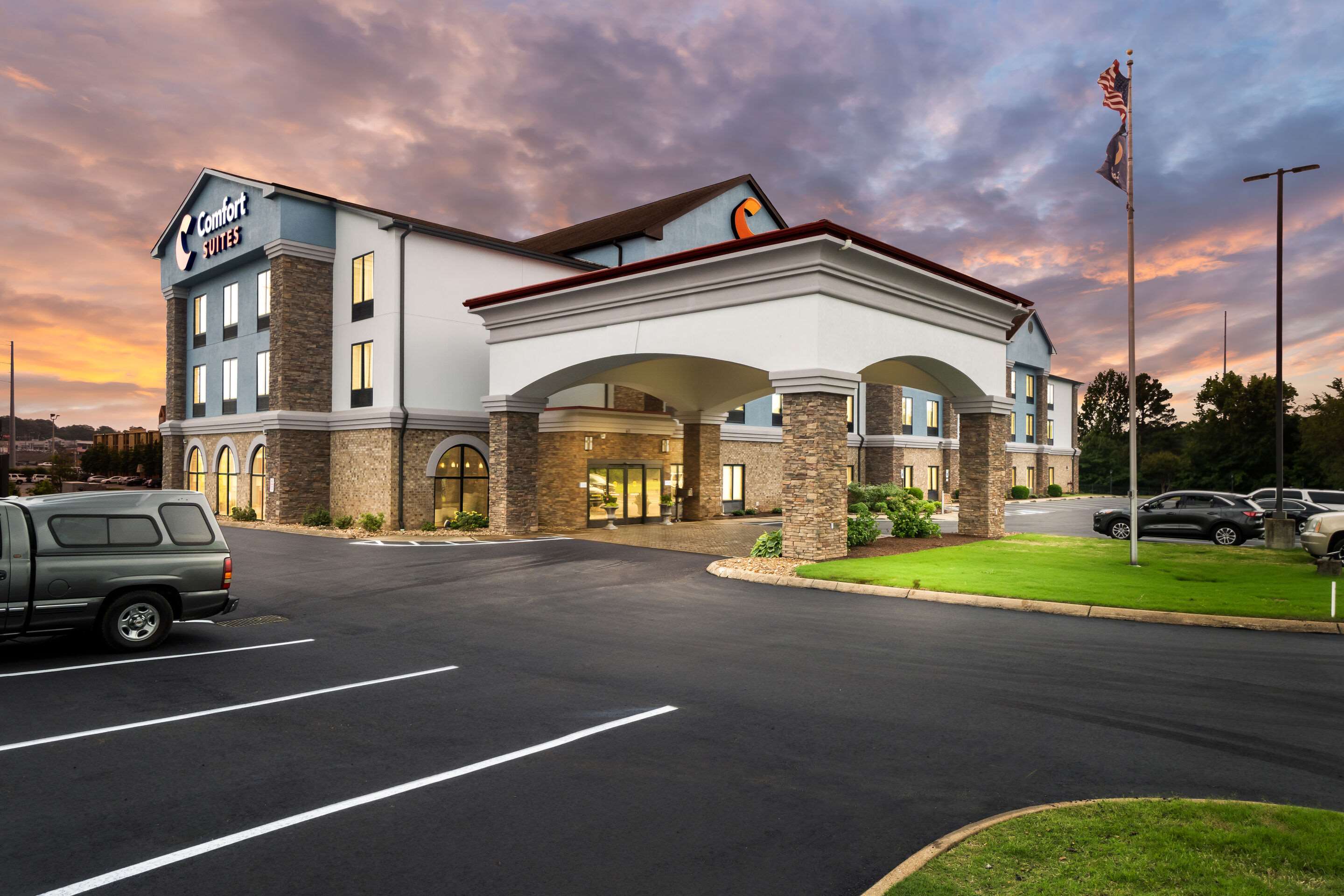 Twilight | Comfort Suites Jackson I-40