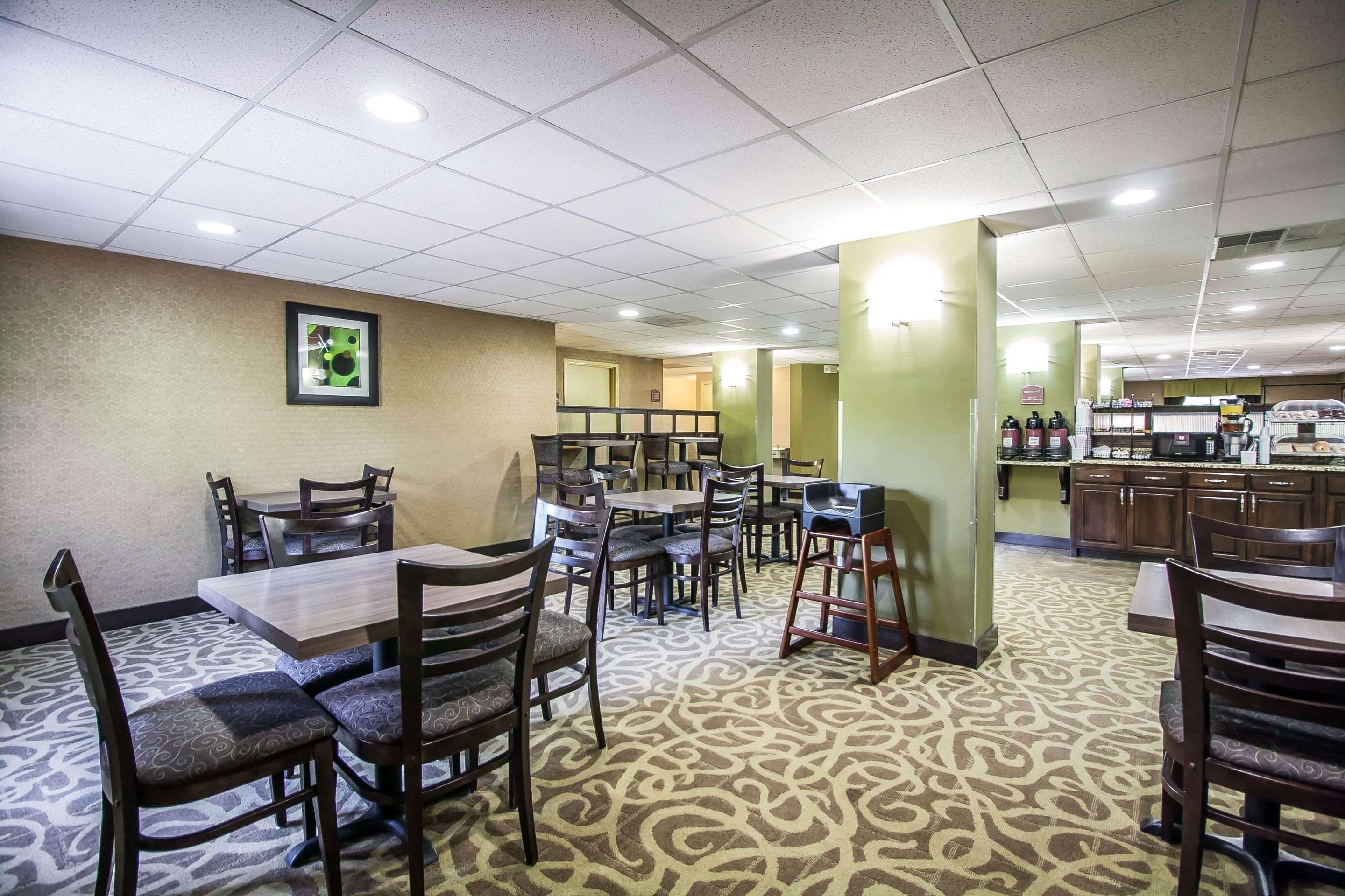 Breakfast room