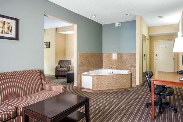  - Comfort Inn Jackson - I-40, Exit 85