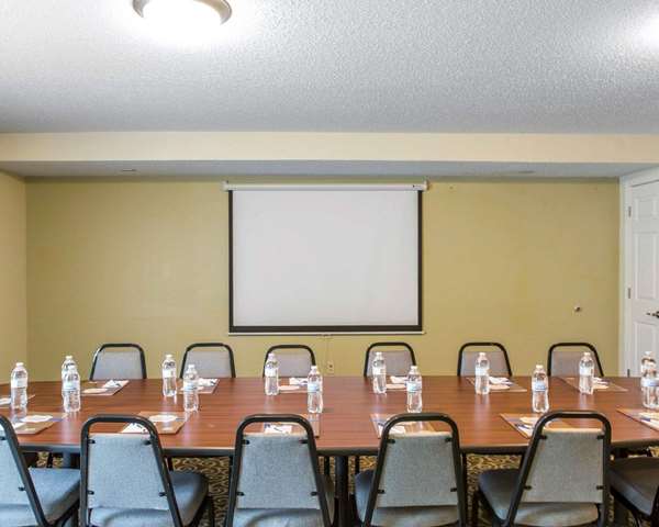  - MainStay Suites Knoxville - I-75, Exit 108