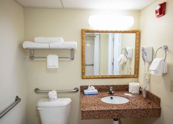  - MainStay Suites Knoxville - I-75, Exit 108