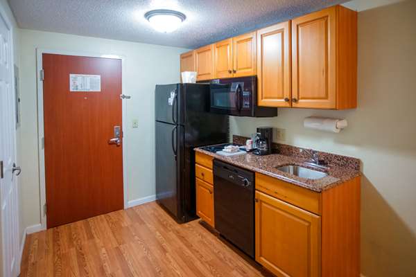 - MainStay Suites Knoxville - I-75, Exit 108