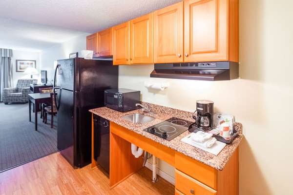  - MainStay Suites Knoxville - I-75, Exit 108