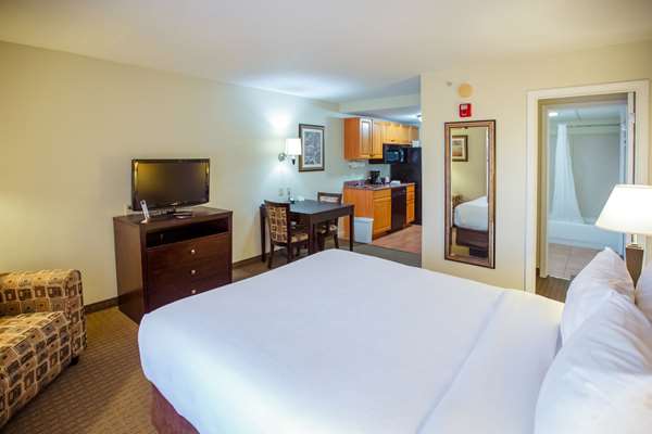  - MainStay Suites Knoxville - I-75, Exit 108