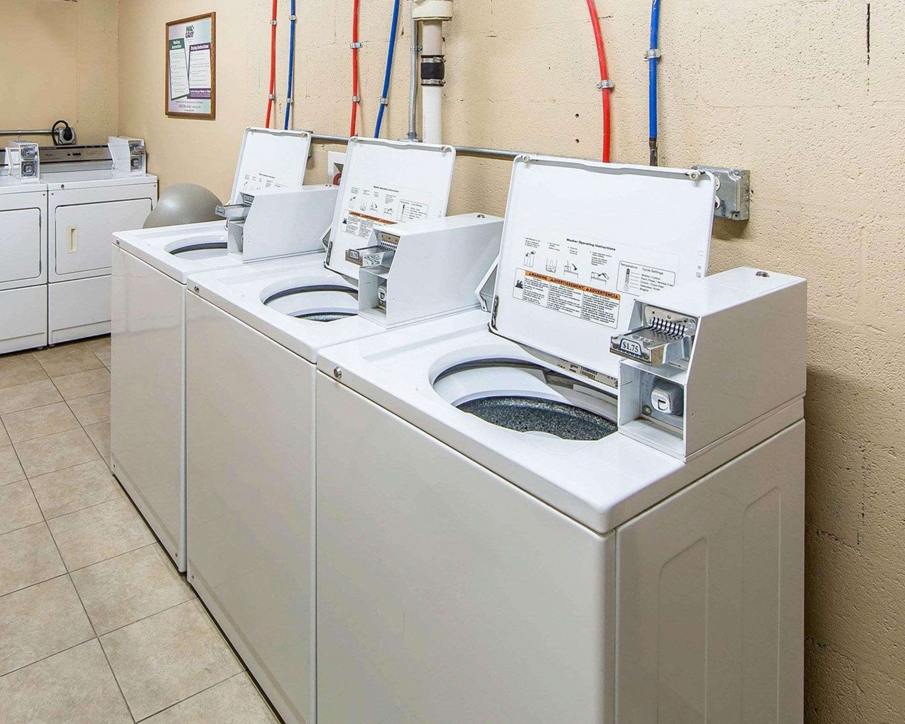 Guest laundry facilities | MainStay Suites Knoxville North I-75