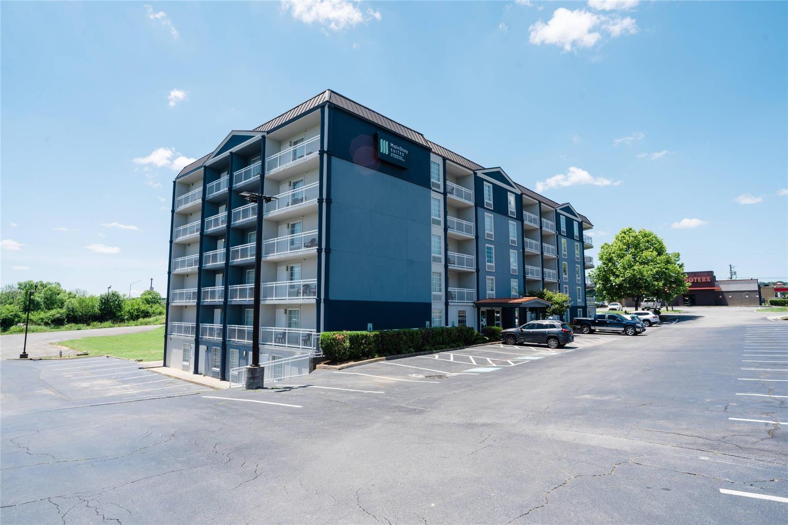 MainStay Suites