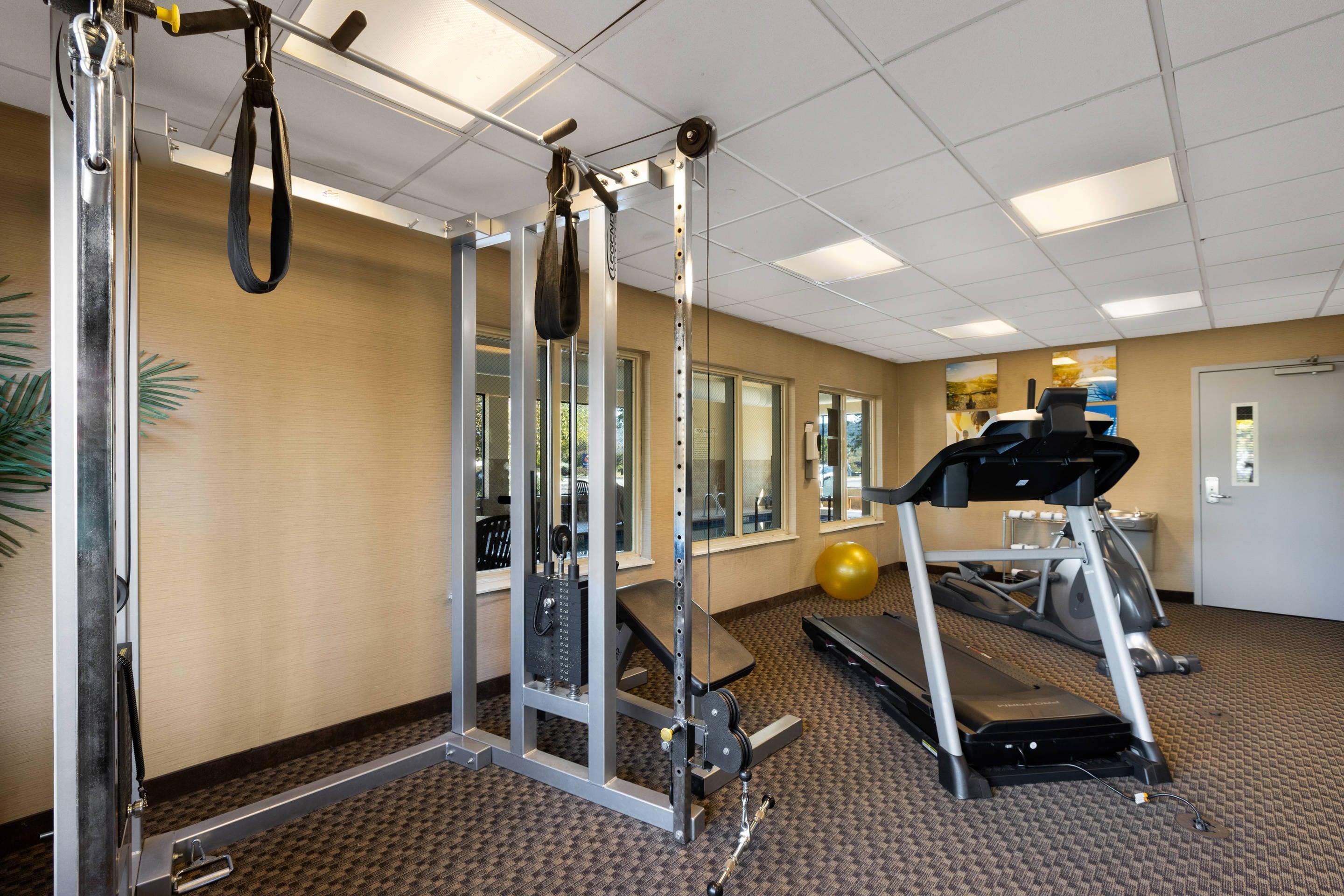 Fitness center | Comfort Inn Powell - Knoxville North