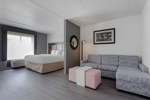 Suite - Comfort Suites Mt Juliet - I-40, Exit 226 & 226A