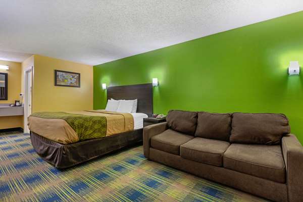 Suite - Econo Lodge East Nashville - I-40, Exit 219