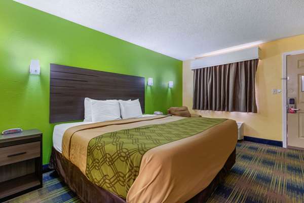  - Econo Lodge East Nashville - I-40, Exit 219