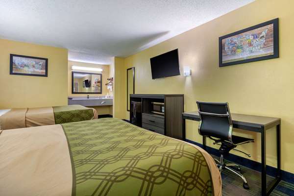  - Econo Lodge East Nashville - I-40, Exit 219
