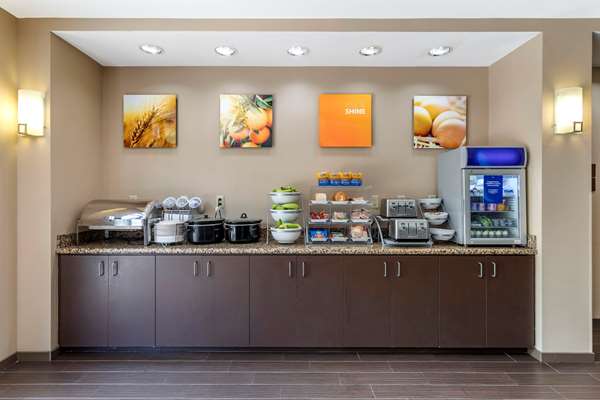 Amenities - Comfort Suites Manchester - I-24, Exit 114