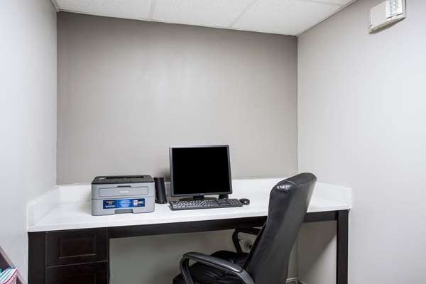 Conference Area - Quality Inn White House - I-65, Exit 108