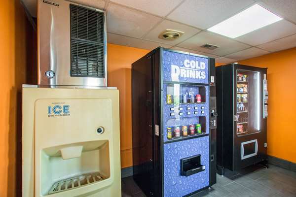  - Quality Inn White House - I-65, Exit 108