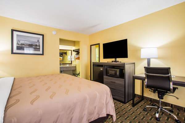  - Quality Inn White House - I-65, Exit 108
