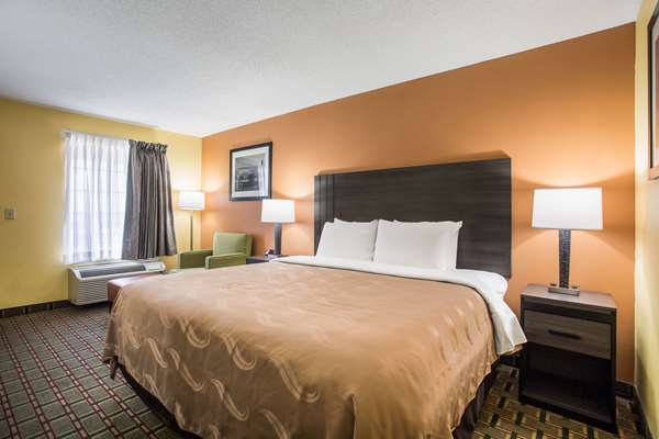  - Quality Inn White House - I-65, Exit 108