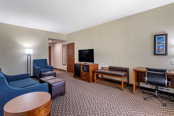 Suite - Comfort Inn & Suites Atoka