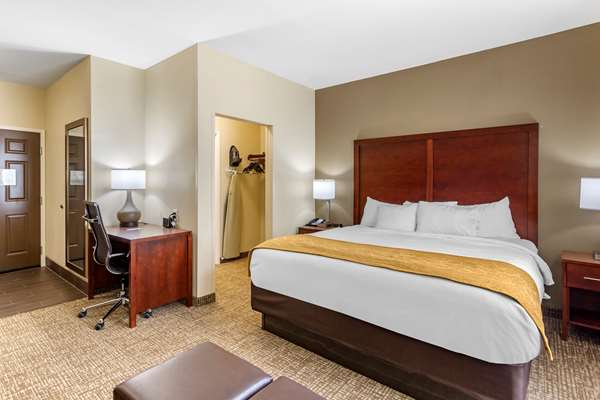  - Comfort Suites Clarksville